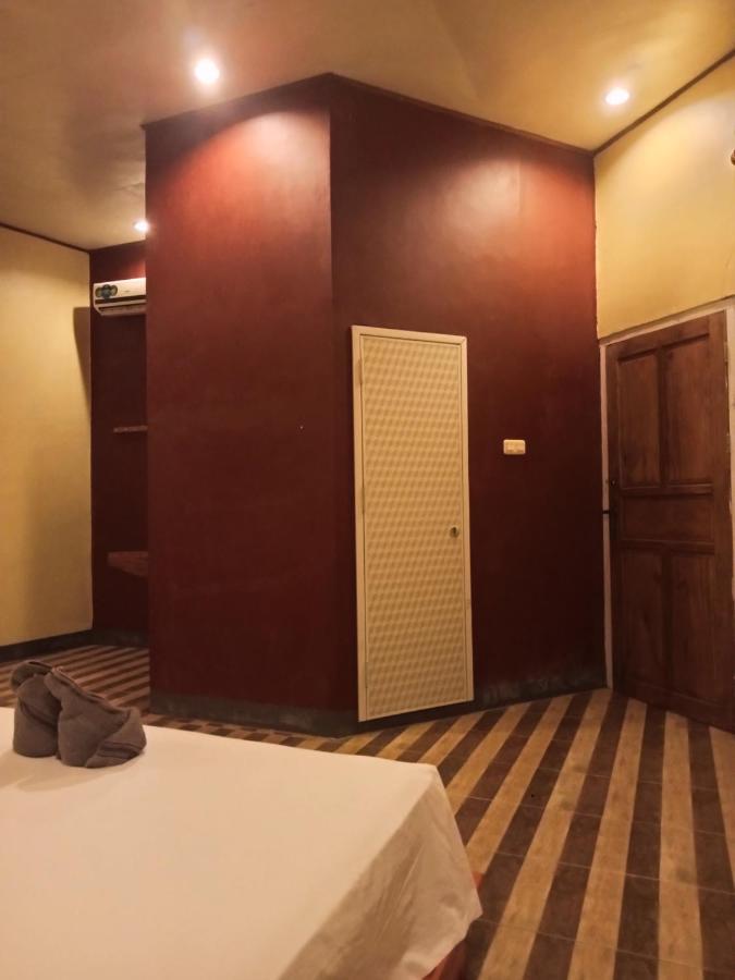 Bitung Tangkoko Ranger Homestay מראה חיצוני תמונה