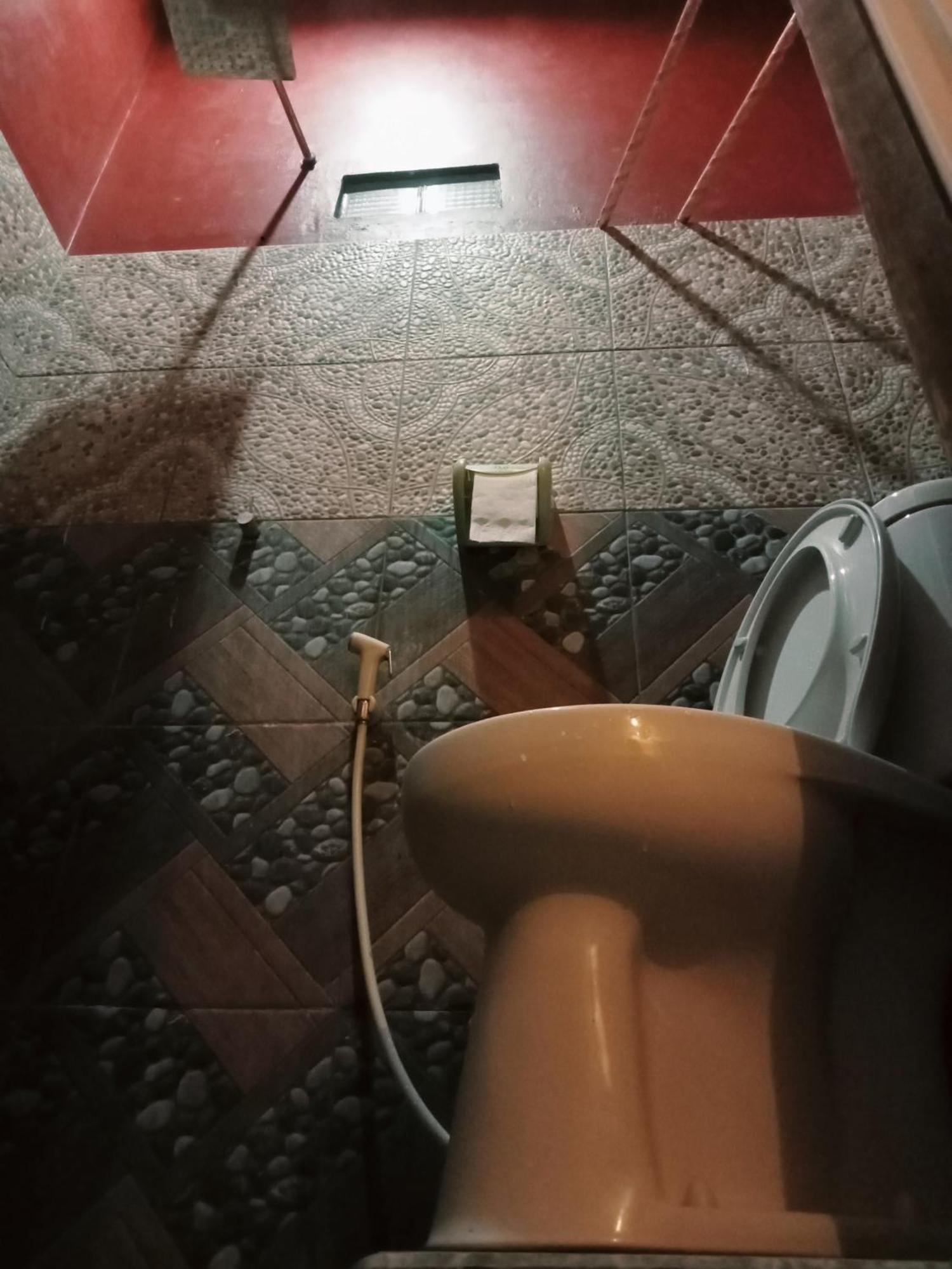 Bitung Tangkoko Ranger Homestay חדר תמונה